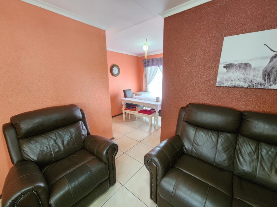 3 Bedroom Property for Sale in Tlhabane West North West